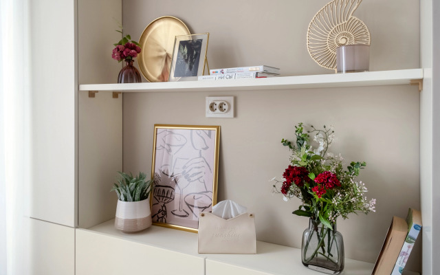 V Samom Tsentre Flat