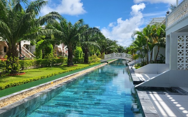 Mercury Phu Quoc Resort & Villas Hotel