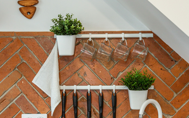 M1C Lyuks Apartments