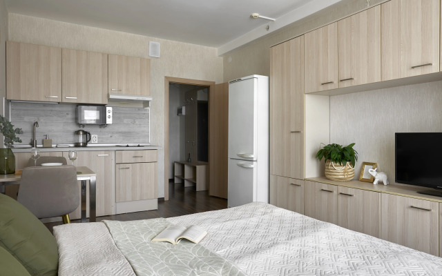 Studiya Pod Solntsem Flat