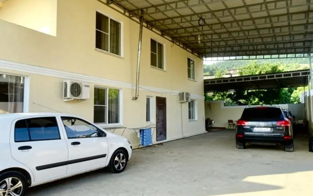 Pyaty Kvartal Guest house