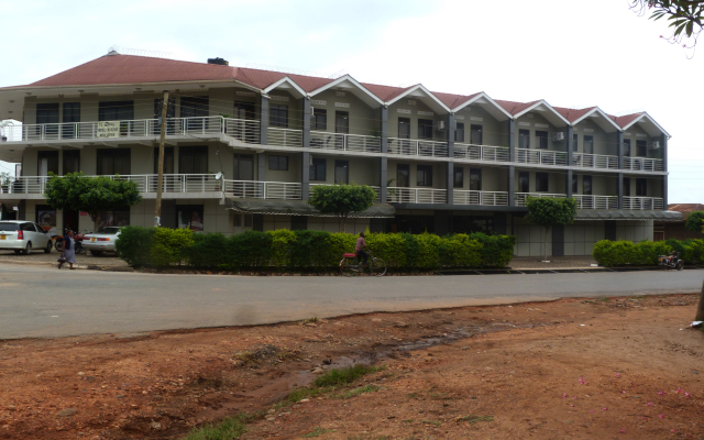 TJ Global Kasese Hotel