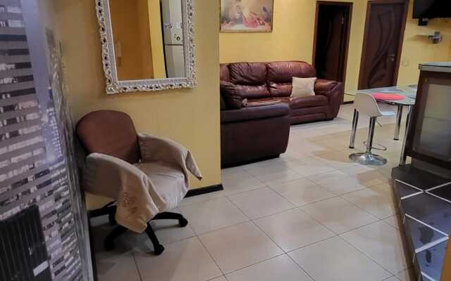 Квартира Уютная трешка