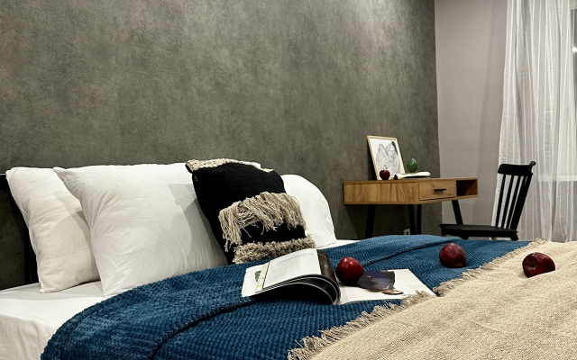 U Komsomolskoy Ploschadi Flat