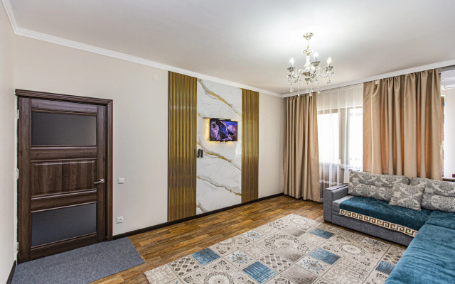 Dvukhspalny Gorodskoy Oazis v Tsentre Goroda Flat