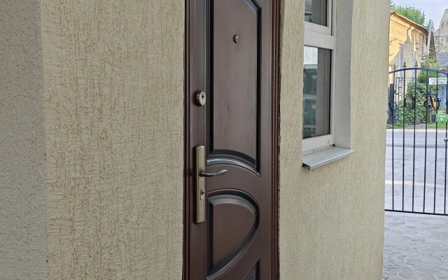 Апартаменты для Экономных на Красной 5