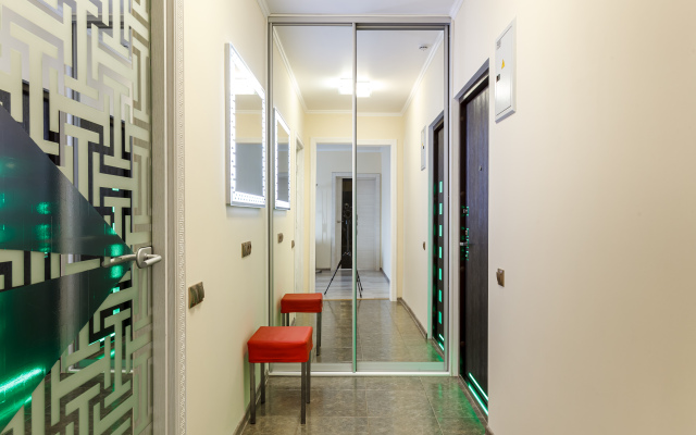 Na Raduzhnoy Flat
