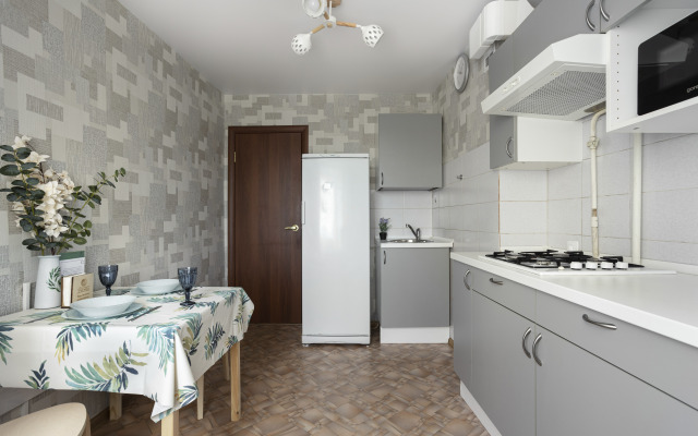 Апартаменты Изумруд на Холсте