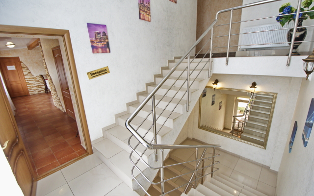Aleksandrovskij Hotel