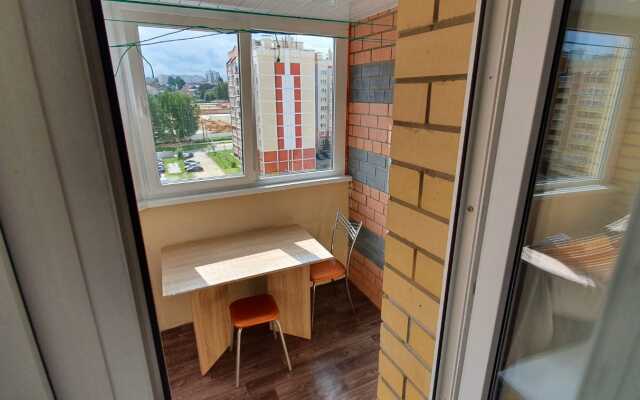 Yevrodvushka Na Yermakova Flat