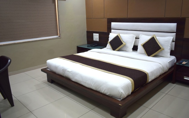 Krishna Inn Hotel