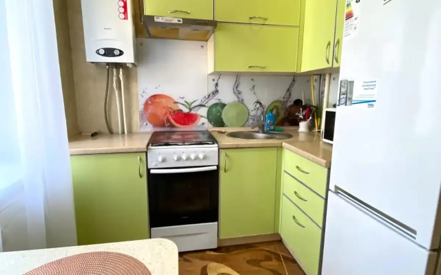 Квартира Уютная Трехкомнатная в Центре Дома от Ола Дома