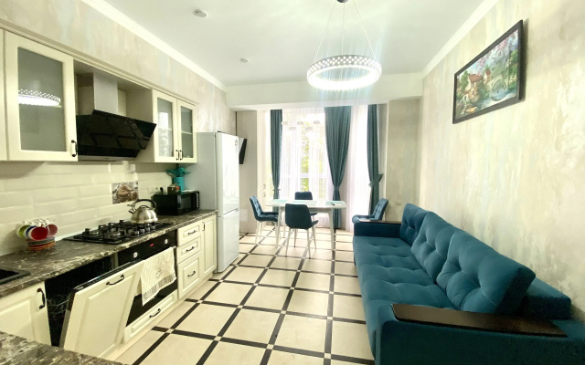 Apartamenty Sikarnaa Evrodvuska v Novom Dome
