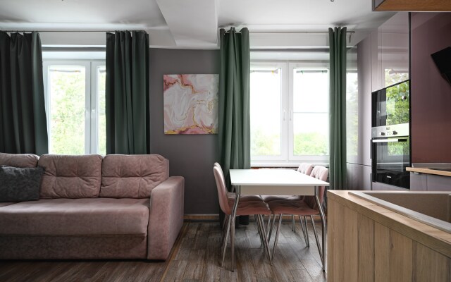 1912 U Metro Novocherkasskaya Apartment