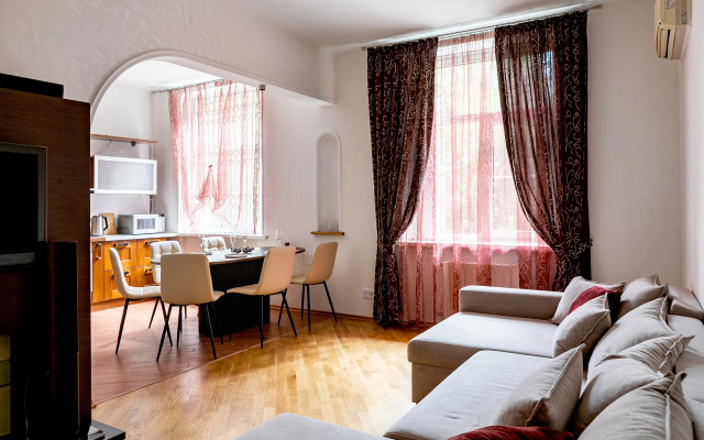 Trekhkomnatnaya Na Kozhukhovskoy Flat