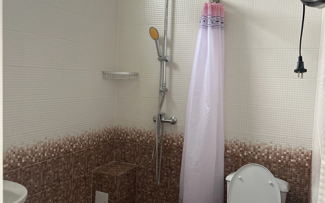 Premyer Sukhum Guest House