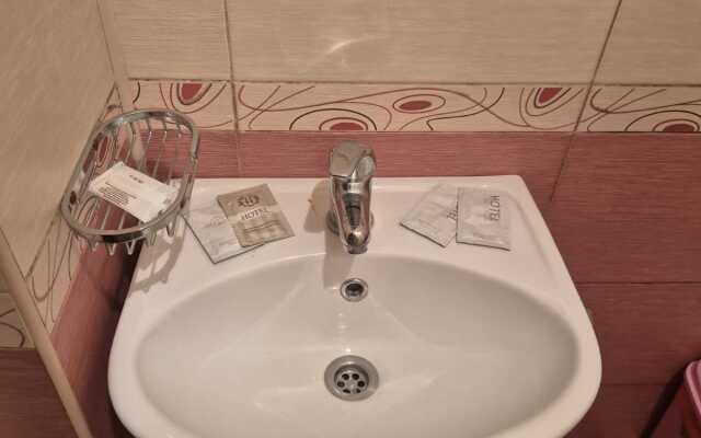 Nadezhda Guest House