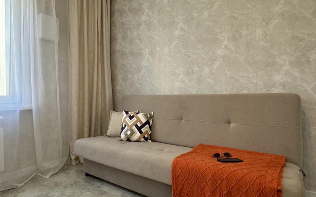 Квартира Евро 2-ком Гусарская 12-55 КакДома напротив Аэропорта