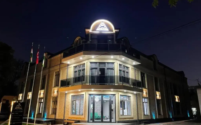 Отель Alpha Plaza