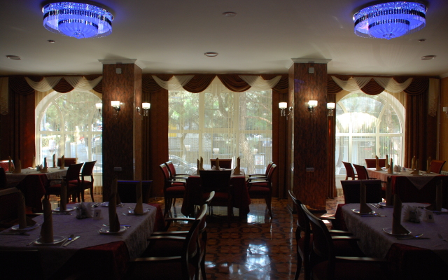 Sofiya Hotel