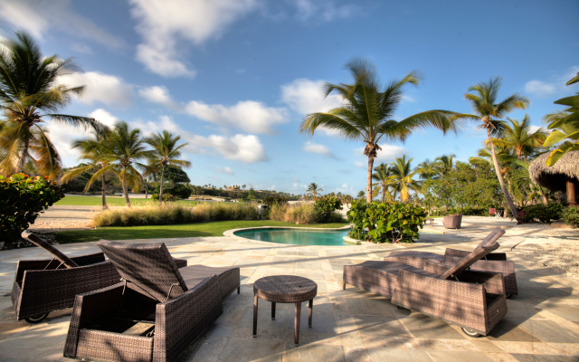 Eden Roc Beach Villa