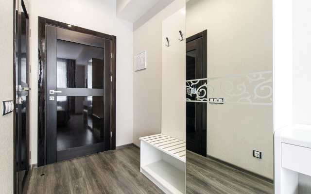 Отель Корона