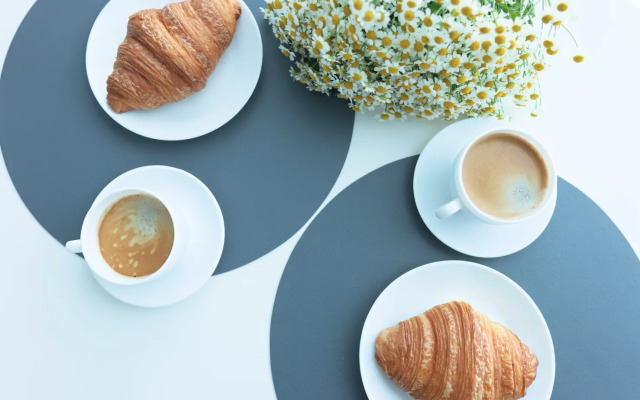 Апартаменты 4Кайф Kristall Studio с видом на море