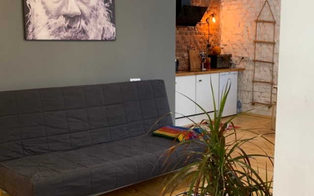 Tolstoy Art Hostel