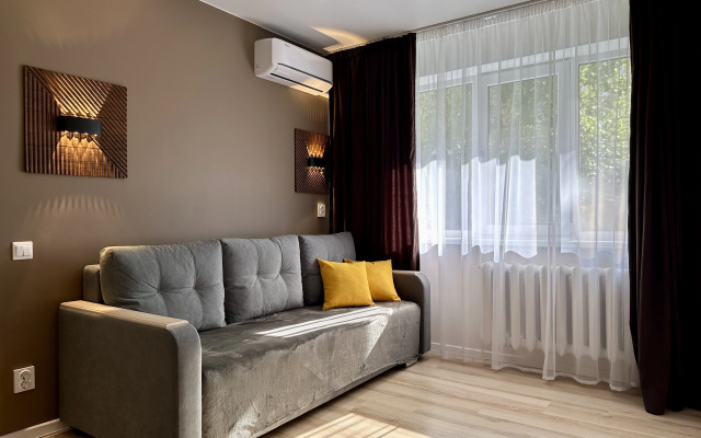 Na Ulitse Khaleva 13 Flat