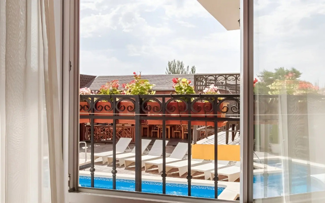 Picasso Boutique Hotel