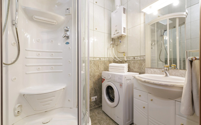 Апартаменты 3 спальни у Казанского собора 10 гостей