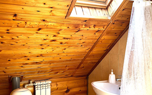 Pod Klych na Kompanyu do 14 chelovek Guest House