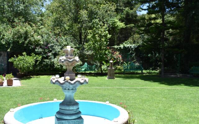 Отель Tres Fuentes Rotamundos