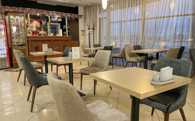 Отель Москва