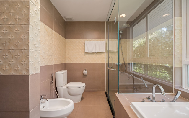 Курортный Отель Ania Premier Village Danang Resort