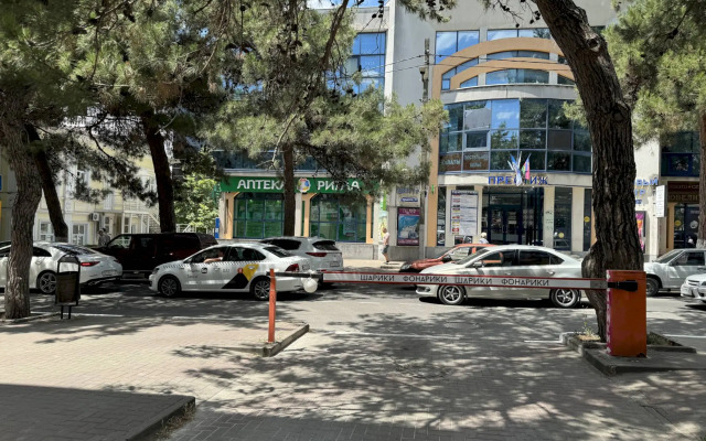 430 v tsentre 5 min do morya Flat