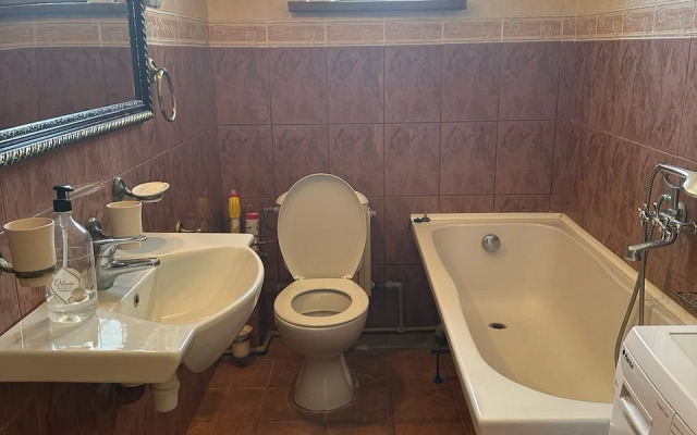 3kh komnatnaya kvartira na Baltiyskoy kose Flat