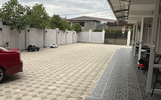 Premyer Sukhum Guest House