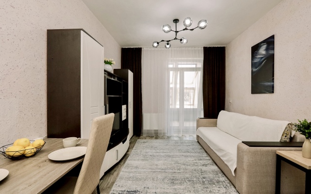 Трехместные апартаменты с Балконом и Видом на Озеро