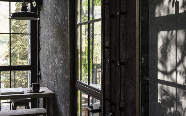 Dizaynerskaya Studiya S Vidom Na Gory Apartments
