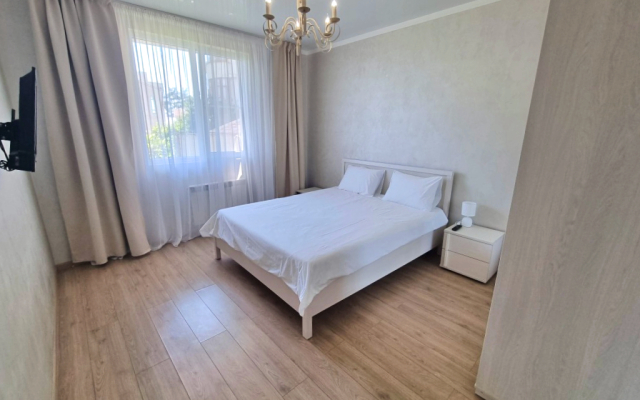 Апартаменты Лето 1