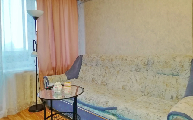 Апартаменты Двухкомнатная на Варшавском шоссе 90