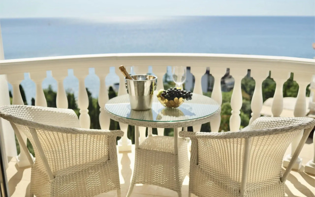 Villa IvaMariya Hotel