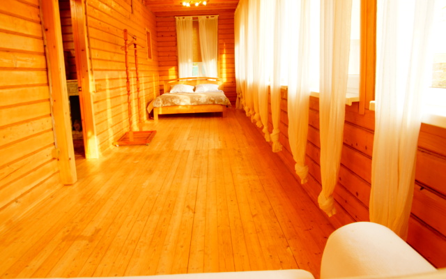 Шале Золотой родник