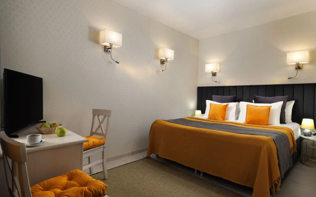 Klever Hotel