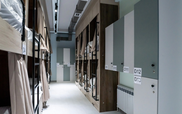 Qlife Hostel