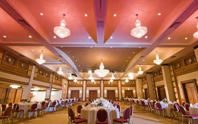 Danat Al Ain Resort Hotel