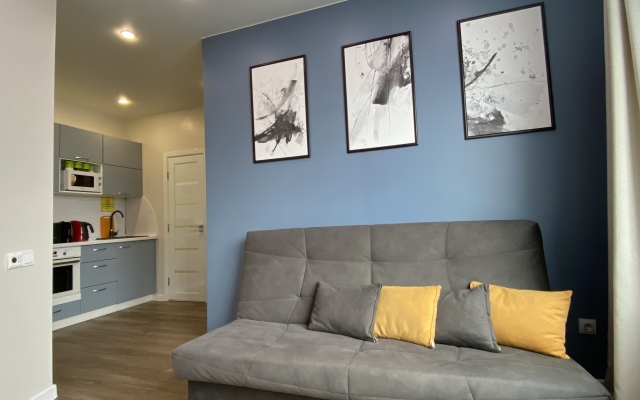 Central Bay Studios Near The Station Apartments 3