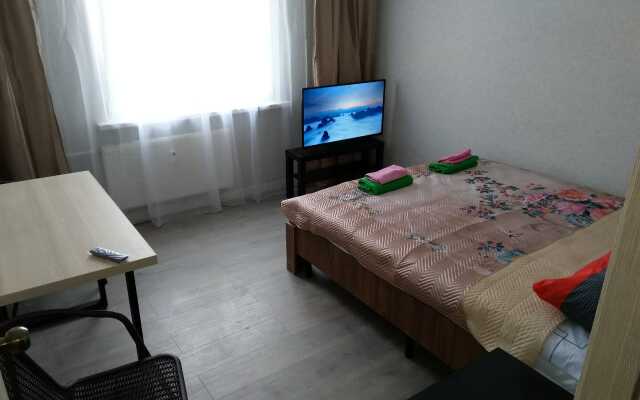 3Kh Komnatnaya Kvartira Na 15 Etazhe Apartments