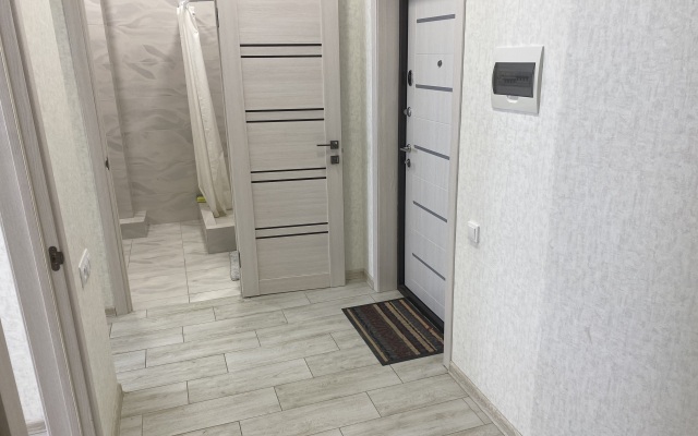 U Morya. Pervaya Liniya Apartments